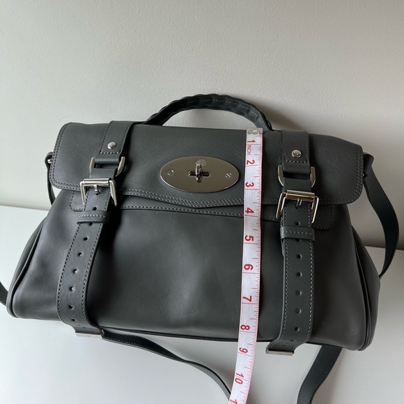 Mulberry Alexa bag in grey classic silky calf leather - Picture 14 of 16